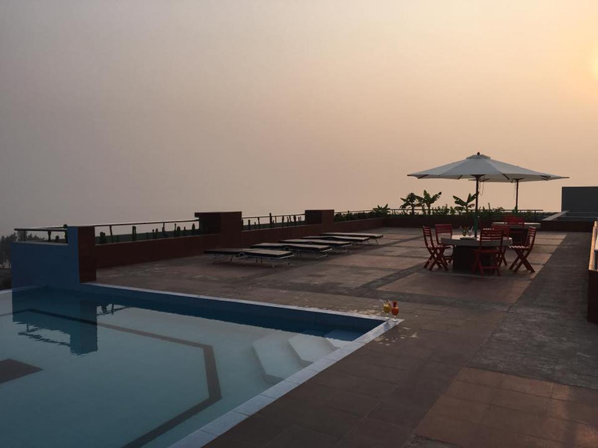 Neeshorgo Hotel & Resort Cox's Bazar Exteriör bild