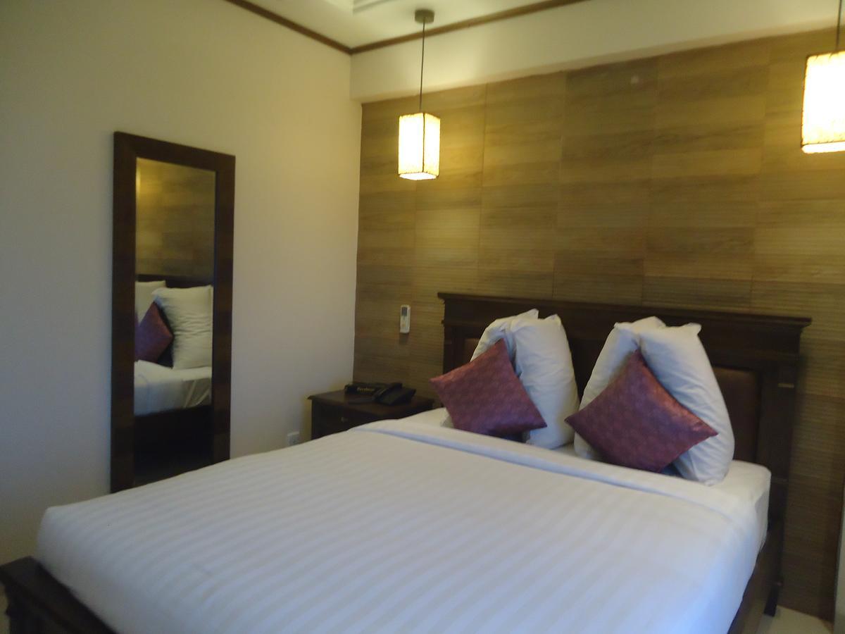 Neeshorgo Hotel & Resort Cox's Bazar Exteriör bild