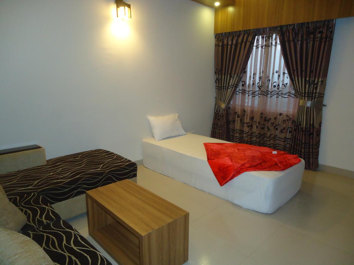 Neeshorgo Hotel & Resort Cox's Bazar Exteriör bild